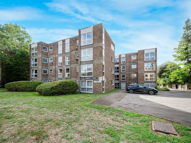 Widmore Road, Bromley BR1, 2 bed flat to rent, £1,750 pcm | PrimeLocation