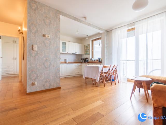 Widok na Wawel / 2 pok / Balkon