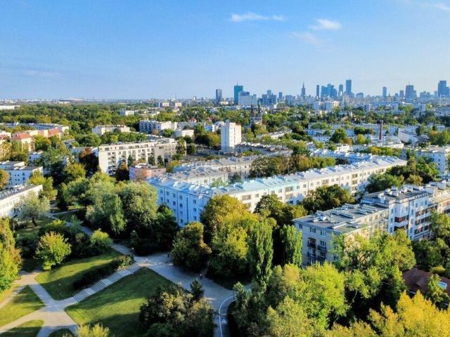 Widok na park, ciche 2 pokojowe mieszkanie