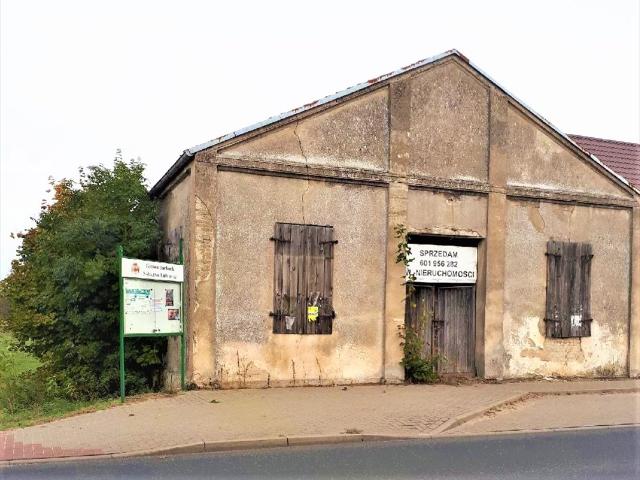 Świetlica wiejska 194 m² Łubianka przy głównej drodze