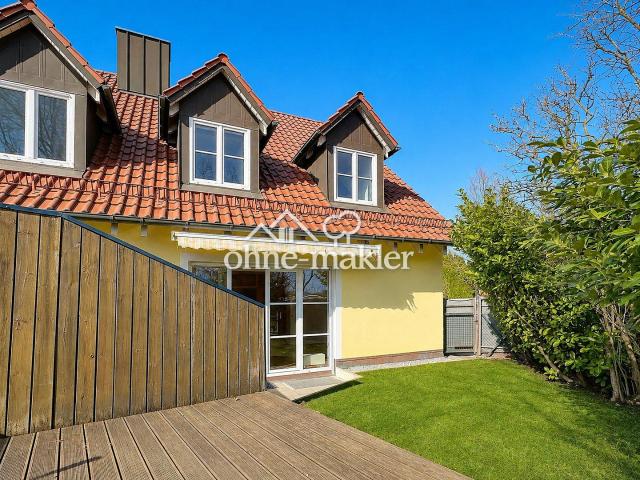 Wie ein Reihenhaus, nur klüger: 5 Zimmer, eigener Garten, Südterrasse, Dachspitz – sofort frei