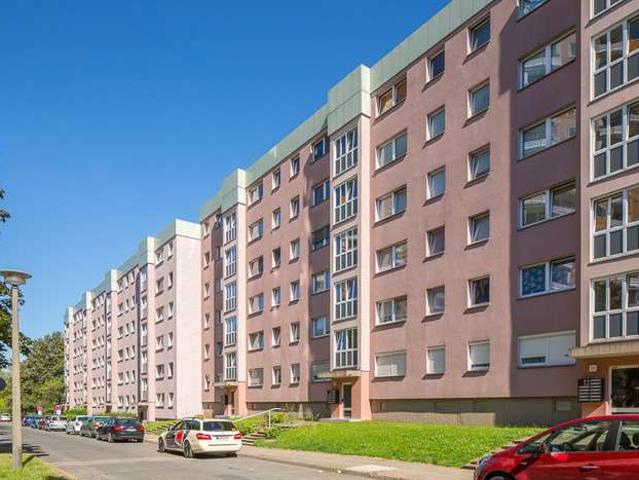 Wie für Sie gemacht: 4 Zimmerwohnung mit Balkon und Aufzug!