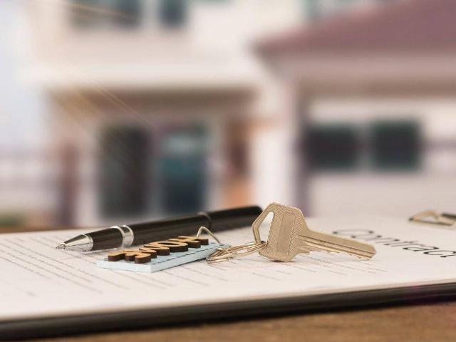 Wiedervergabe 2Zimmer Balkon 1PKW Stellpaltz im Freien Miete