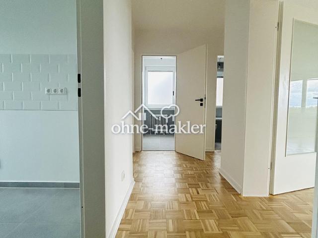 Wieder verfügbar: 3 Zimmer Wohnung mit Weitblick und Südbalkon