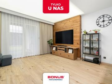 Nowoczesny dom 83,89 m2 z panelami fotowoltaicznymi i niskimi kosztami