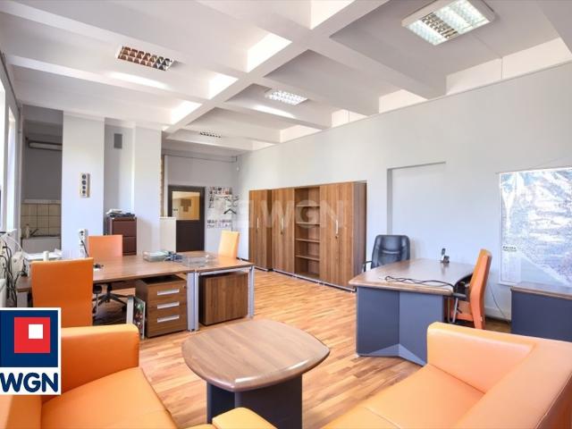 Wielo funkcjonalny obiekt 960 m², inwestycja polecam!