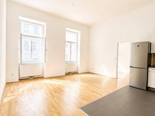 Wiener Altbau trifft modernes Wohnen – großzügige 3,5 Zimmer Wohnung mit Lift in der Josefstadt