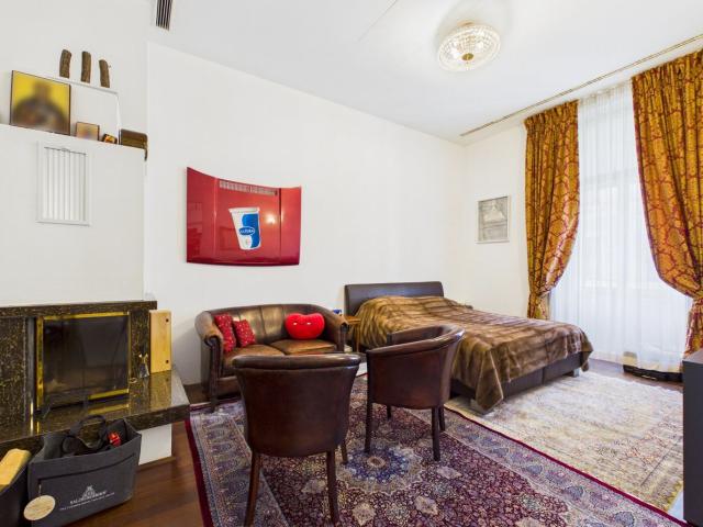 Wiener Eleganz | Exklusive 3 Zimmer Wohnung mit Kamin | 1010 Wien