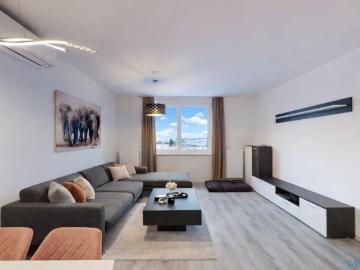 Etagenwohnung zum Verkauf in 2700 - Balkon
