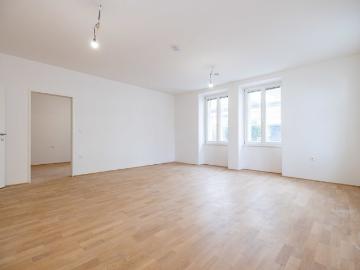 Wiener Neustadt – große 2 Zimmerwohnung im EG Betreuung
