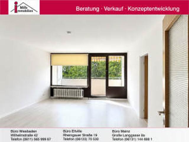 Wiesbaden Delkenheim: Großzügige 2 ZKB mit Wohnküche, Loggia und Aufzug
