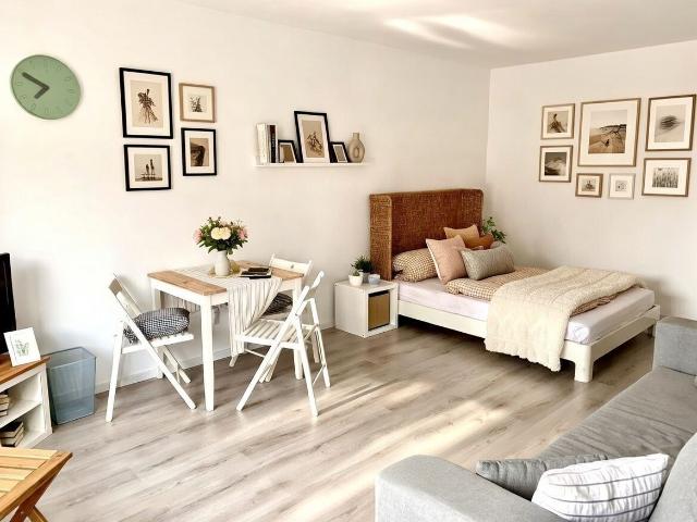 WiFi | University and Messe, Nurnberg Amsterdam Apartments for Rent