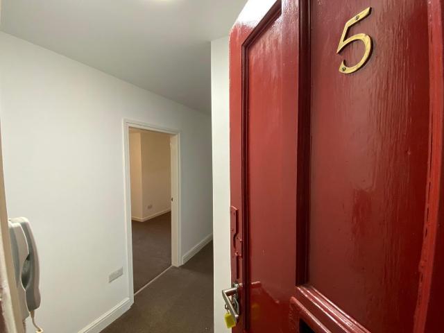 Wigan WN1, 2 bed flat to rent, £3,683 pcm | PrimeLocation
