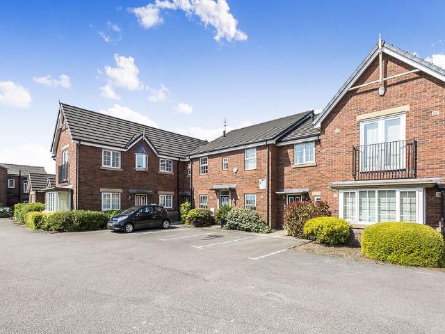 Wigan Lower Road, Wigan WN6 2 bed apartment to rent £675 pcm £156 pw