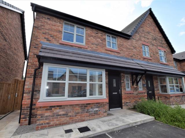 Wightman Avenue, Macclesfield, 3 bedroom, Semi Detached