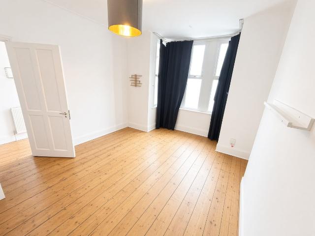 Wightman Road, Haringey N8, 5 bed terraced house to rent, £4,450 pcm | PrimeLocation