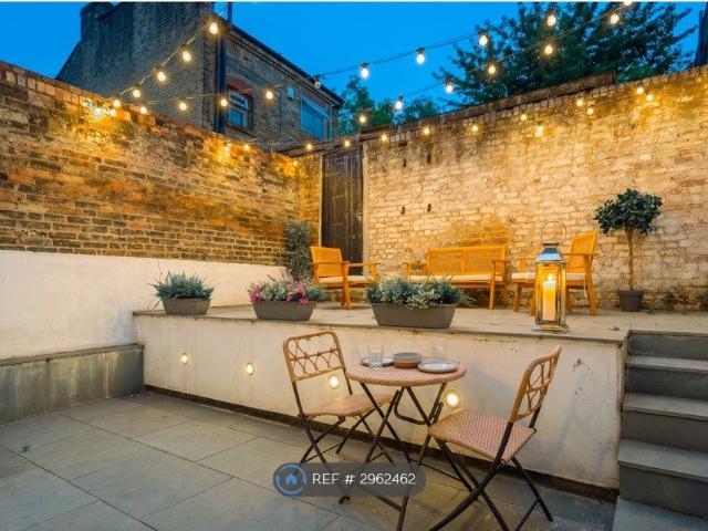 Wightman Road, London N4, 1 bed flat to rent, £2,600 pcm | PrimeLocation