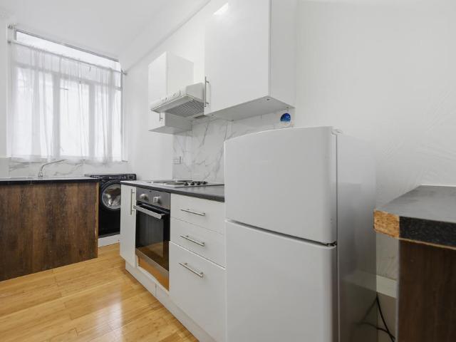 Wightman Road, London N4 1 bed flat to rent £1,400 pcm £323 pw