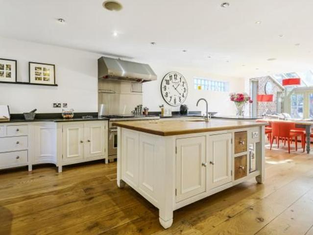 Wighton Mews, Isleworth TW7, 5 bed end terrace house to rent, £4,500 pcm | PrimeLocation