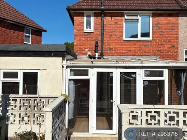 Wigmore Road, Carshalton, SM5 3 bed end of terrace house to rent £2,400 pcm £554 pw
