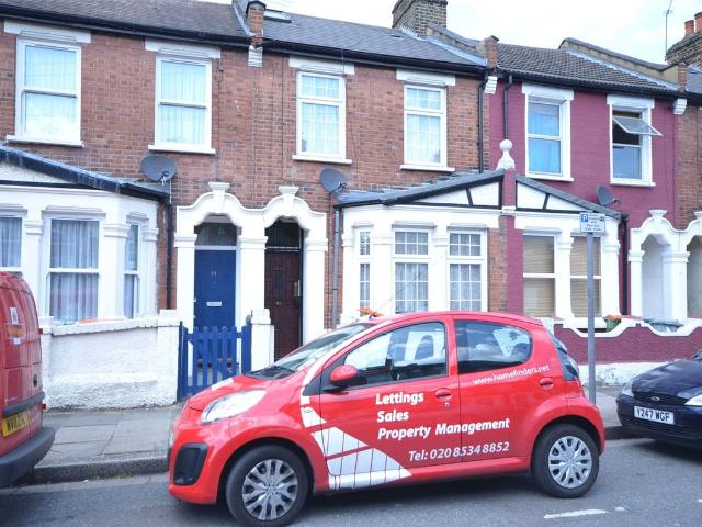 Wigston Road, Beckton E13, 4 bed terraced house to rent, £2,600 pcm | PrimeLocation