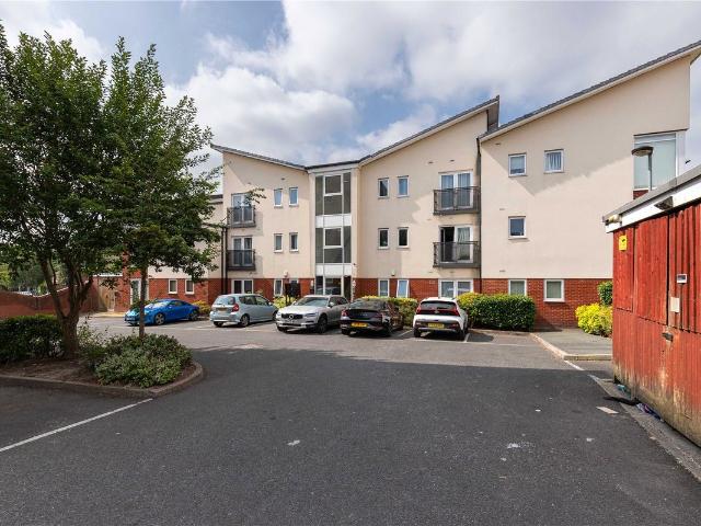 Wilton Court, Stoke On Trent, Staffordshire ST1, 1 bed flat to rent, £695 pcm | PrimeLocation