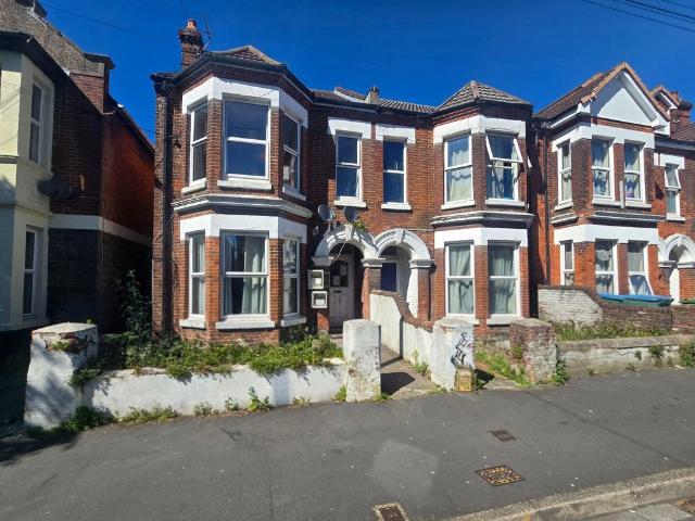Wilton Avenue, Polygon Studio to rent £700 pcm £162 pw
