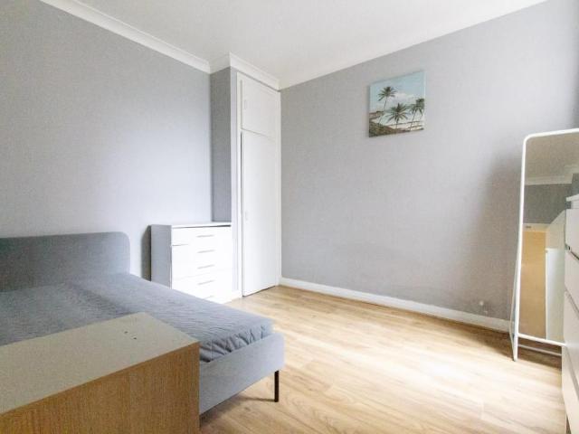 Wilton Avenue, Southampton SO15, 2 bed flat to rent, £1,325 pcm | PrimeLocation