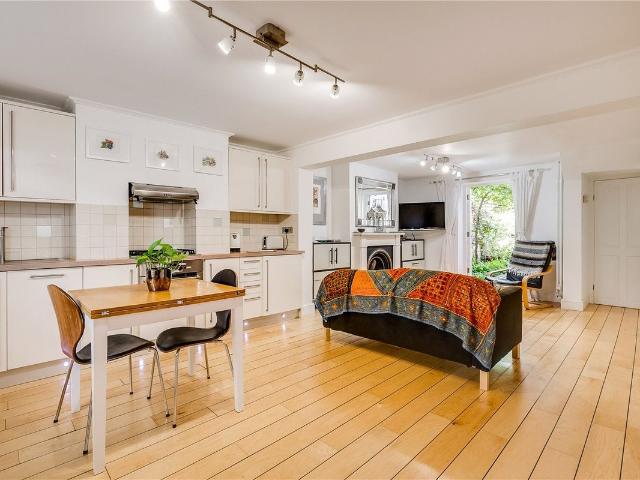 Wilton Square, Islington N1, Studio to rent, £2,250 pcm | PrimeLocation