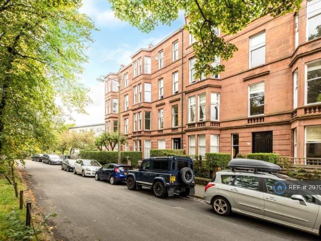 Wilton St, Glasgow, G20 6 bed flat to rent £4,050 pcm £935 pw