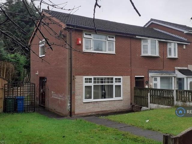 Wiltshire Road, Chadderton, Oldham, OL9 2 bed end of terrace house to rent £975 pcm £225 pw