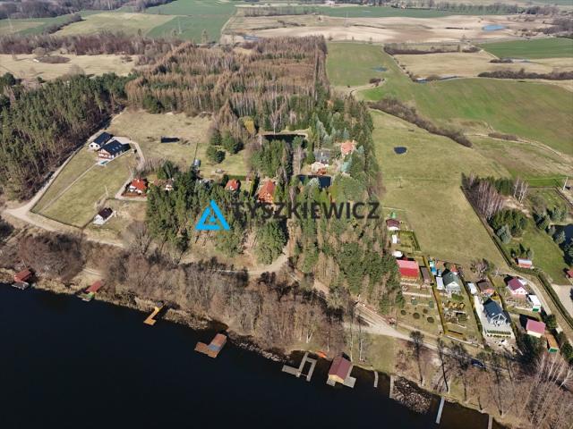 Ośrodek wypoczynkowy z 10 domkami i atrakcjami