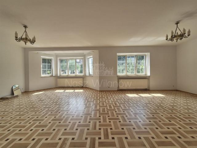 Polecam nowoczesny dom 450 m² z ogrodem w Wilanowie