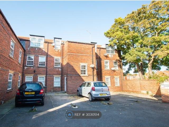 Wilbert Grove, Beverley HU17, 2 bed flat to rent, £695 pcm | PrimeLocation