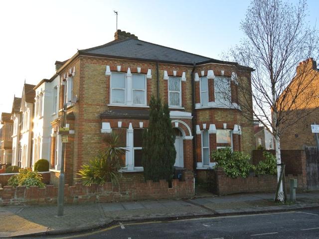 Wilberforce Road, Hendon NW9, 4 bed semi detached house to rent, £3,375 pcm | PrimeLocation