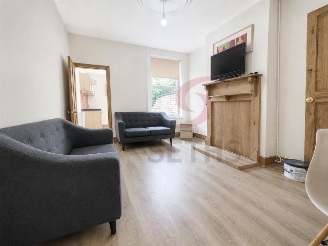 Wilberforce Road, Leicester LE3, 3 bed terraced house to rent, £1,040 pcm | PrimeLocation