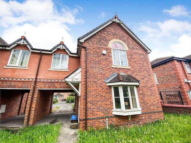 Wilbraham Road, Manchester M14, 3 bed semi detached house to rent, £1,800 pcm | PrimeLocation