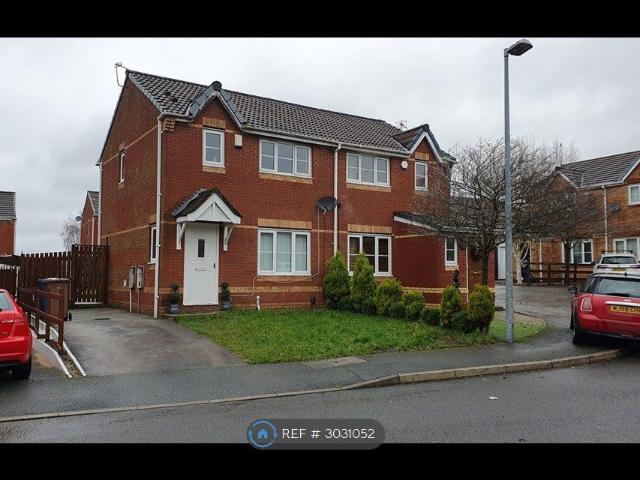 Wildbrook Close, Little Hulton, Manchester M38, 3 bed semi detached house to rent, £1,250 pcm | PrimeLocation