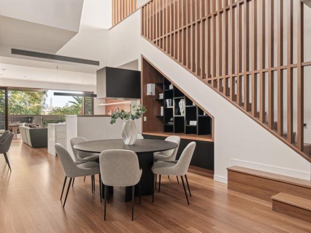 Wilden Street House by Shaun Lockyer Architects