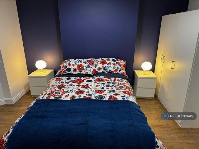 Wilderspool Causeway, Warrington, WA4 1 bed in a house share to rent £525 pcm £121 pw