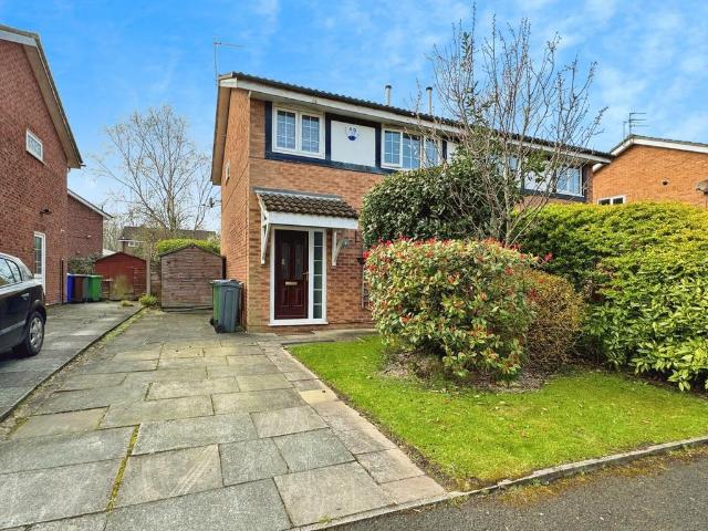 Wilderswood Close, Withington. 3 bed semi detached house to rent £1,500 pcm £346 pw