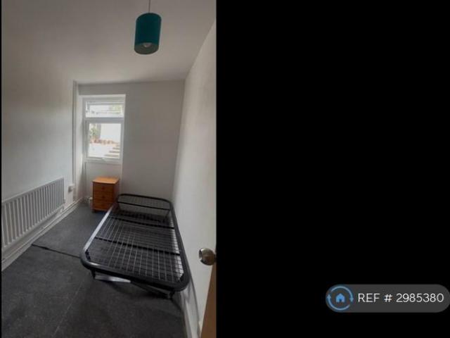 Wildwood, Telford, TF7 1 bed in a house share to rent £435 pcm £100 pw