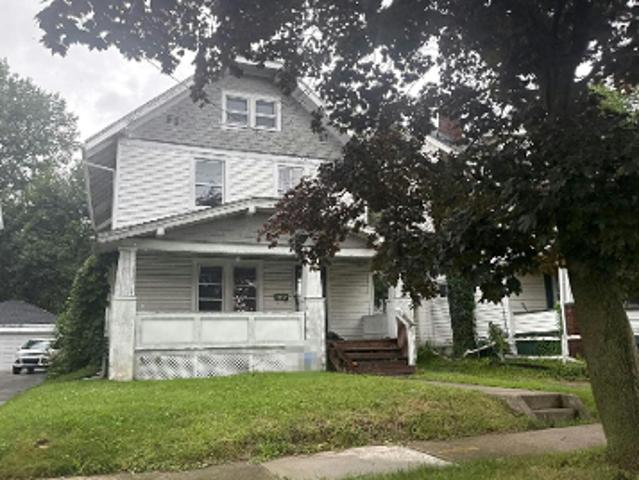 Wildwood Ave