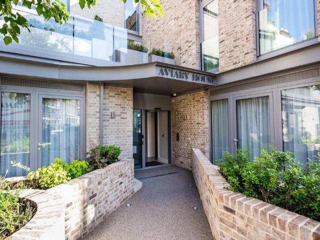 Wilfred Street, London SW1E 3 bed apartment to rent £7,000 pcm £1,615 pw