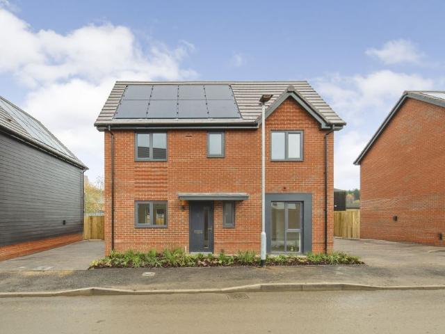 Wilks Road, Crowthorne, Berkshire RG45, 3 bed detached house to rent, £2,200 pcm | PrimeLocation