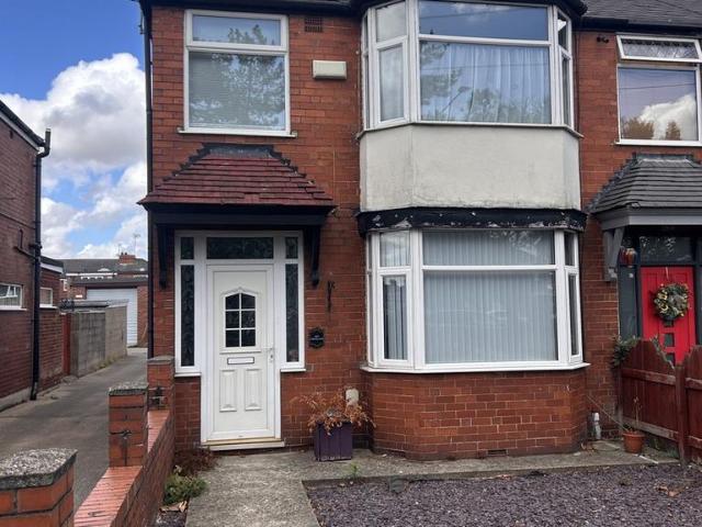 Willerby Road, Hull HU5 3 bed terraced house to rent £795 pcm £183 pw