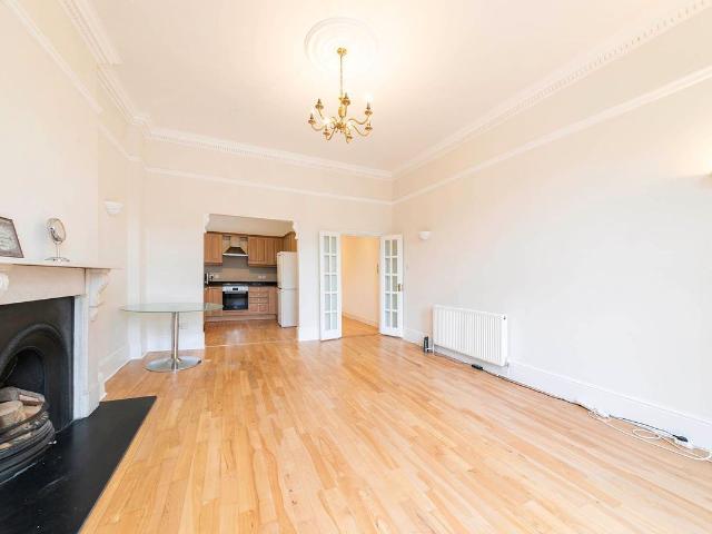 Willesden Lane, Maygreen Court NW2, 4 bed flat to rent, £4,000 pcm | PrimeLocation