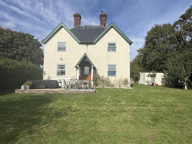 Willesley Warren, Overton, Basingstoke RG25, 4 bed detached house to rent, £3,800 pcm | PrimeLocation