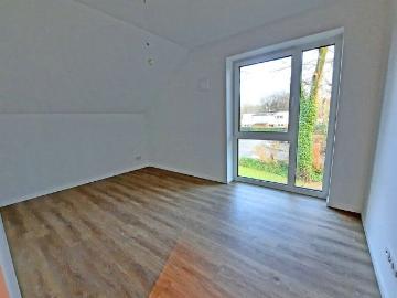 Willkommen in Bergstedt! Neubau Doppelhaushälfte als Erstbezug in familienfreundlicher Lage