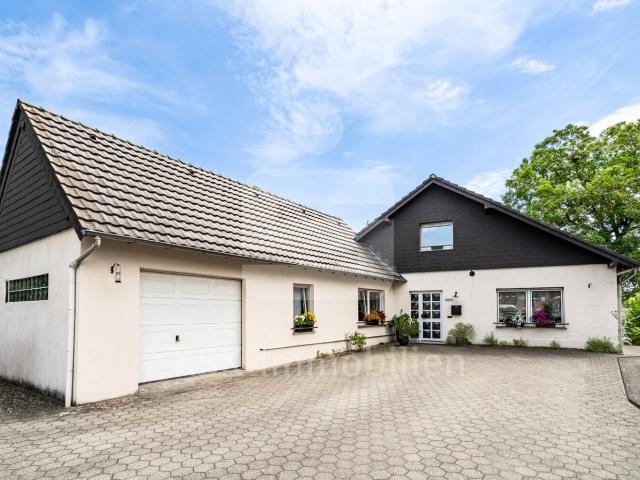 Willkommen in Ihrem neuen Zuhause großzügig wohnen mit viel Platz für die ganze Familie!